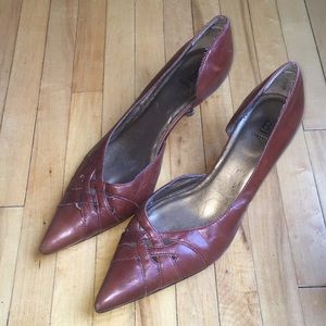 Bakers Leather Kitten Heel, Pointy Toe Shoes